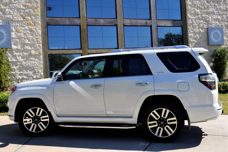 2005 Toyota Tundra: What Size Tires Should You Use?