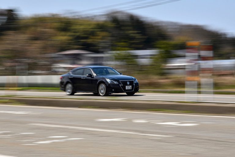 Understanding the 2012 Toyota Camry Bolt Pattern